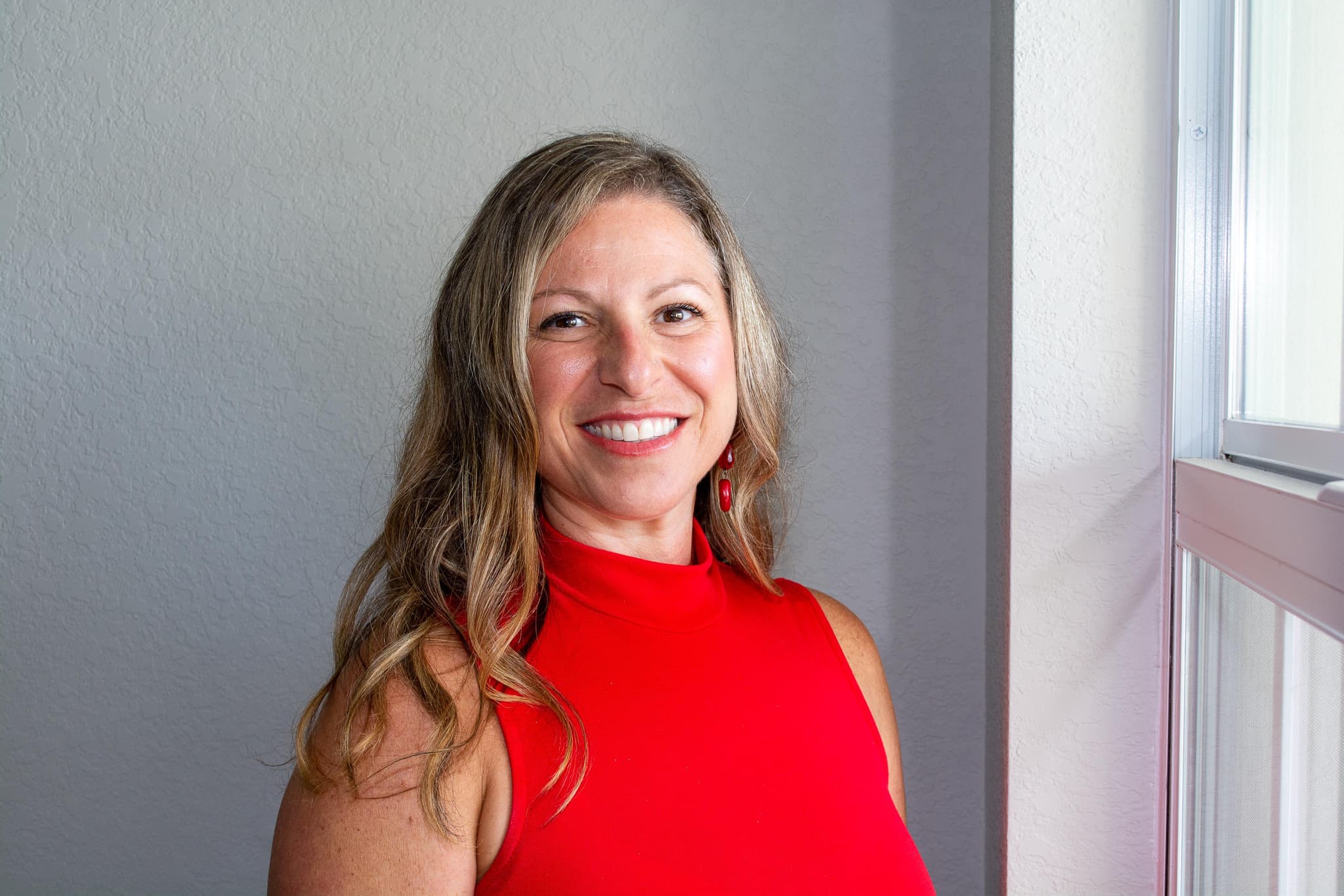 Smiling studio brand portrait from an ipixx session